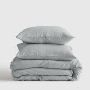 NWOT Quince European Linen King Duvet Cover Set With 2 Shams in Mist